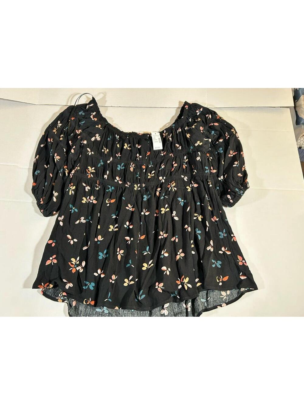 NWT Women's Maurices XL off the shoulder blouse NWT